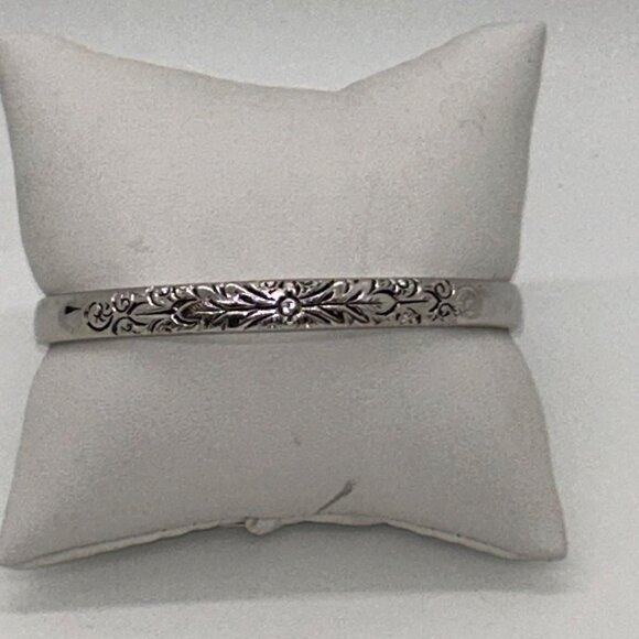 Whiting & Davis Vintage Silver-Tone Etched Floral Bangle Bracelet 7 Inch - Picture 2 of 9